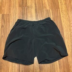 Lululemon Men’s Pace Breaker Lined Short 5" Large in Black